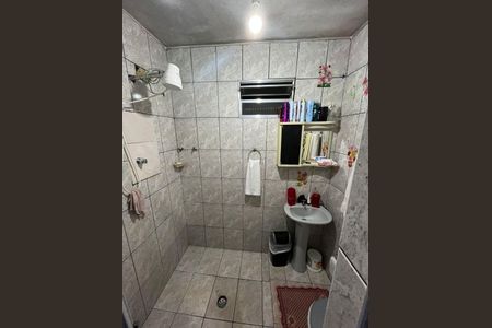 Casa à venda com 340m², 2 quartos e 2 vagas