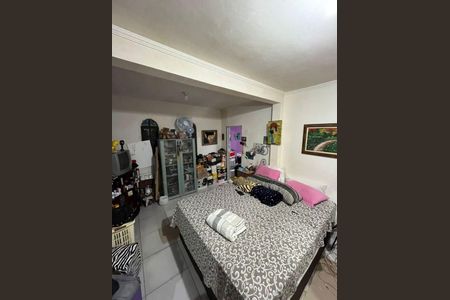 Casa à venda com 340m², 2 quartos e 2 vagas