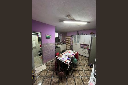 Casa à venda com 340m², 2 quartos e 2 vagas