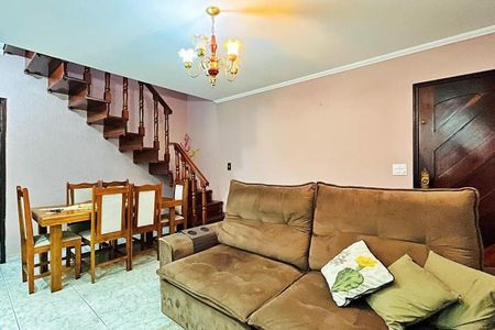 Casa à venda com 138m², 2 quartos e 2 vagas