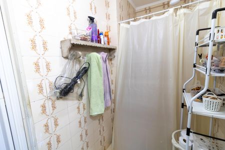 Apartamento à venda com 55m², 2 quartos e sem vaga Apartamento à venda com 55m², 2 quartos e sem vagaBanheiro