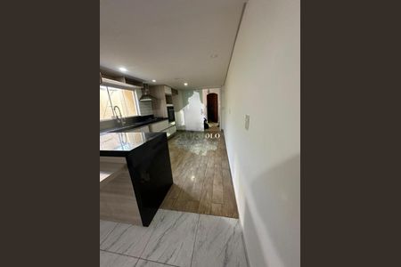 Casa à venda com 120m², 4 quartos e 2 vagas