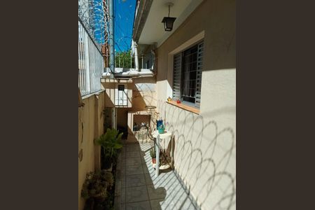 Casa à venda com 198m², 4 quartos e 2 vagas