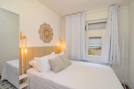 Suíte de apartamento para alugar com 1 quarto, 29m² em Jardim Dona Leopoldina, Porto Alegre