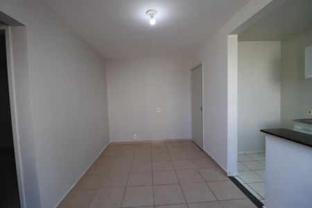 Apartamento para alugar com 45m², 2 quartos e 1 vagaSala