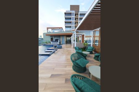 Apartamento para alugar com 26m², 1 quarto e 1 vaga Apartamento para alugar com 26m², 1 quarto e 1 vagaÁrea comum - Piscina