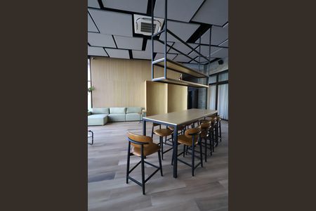 Apartamento para alugar com 26m², 1 quarto e 1 vaga Apartamento para alugar com 26m², 1 quarto e 1 vagaÁrea comum - Salão de festas