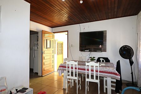 Casa à venda com 80m², 2 quartos e sem vagaSala