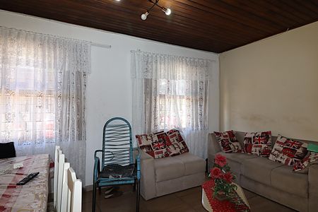 Casa à venda com 80m², 2 quartos e sem vagaSala