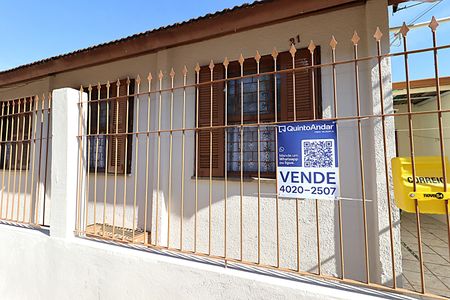 Casa à venda com 80m², 2 quartos e sem vagaFachada