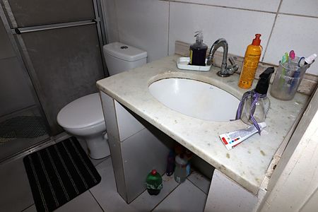 Casa à venda com 80m², 2 quartos e sem vagaBanheiro