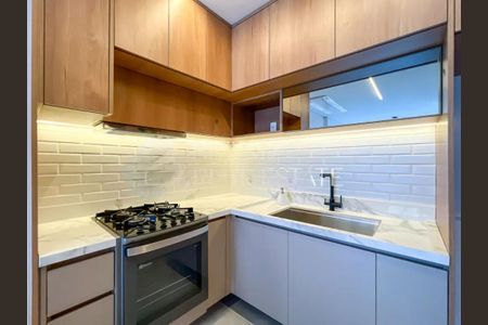 Apartamento à venda com 2 quartos, 58m² em Santo Amaro, São Paulo