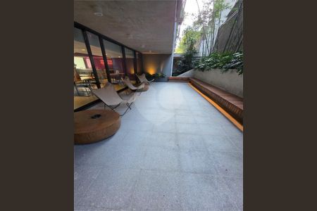 Apartamento para alugar com 66m², 2 quartos e 1 vaga