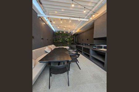 Apartamento para alugar com 66m², 2 quartos e 1 vaga