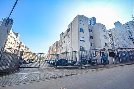 Apartamento para alugar com 50m², 2 quartos e 1 vagaFachada e portaria