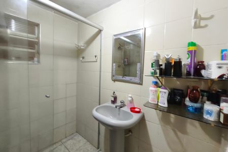 Casa à venda com 204m², 2 quartos e 2 vagas Casa à venda com 204m², 2 quartos e 2 vagasCasa 3 - Banheiro