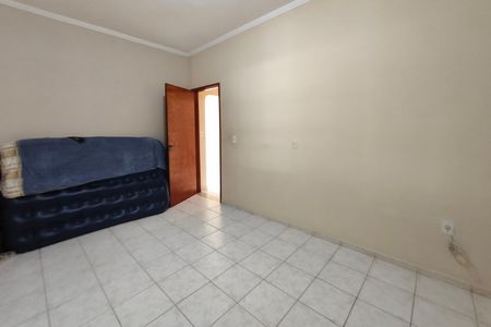 Casa à venda com 204m², 2 quartos e 2 vagas Casa à venda com 204m², 2 quartos e 2 vagasQuarto 2