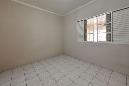 Casa à venda com 204m², 2 quartos e 2 vagas Casa à venda com 204m², 2 quartos e 2 vagasQuarto 2