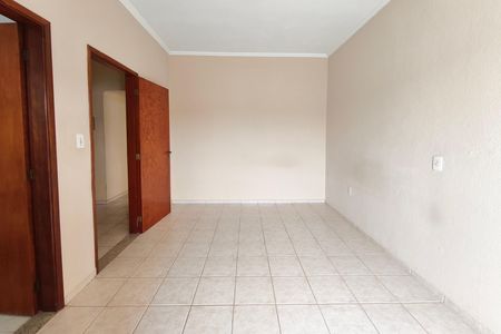 Casa à venda com 204m², 2 quartos e 2 vagas Casa à venda com 204m², 2 quartos e 2 vagasQuarto Suíte