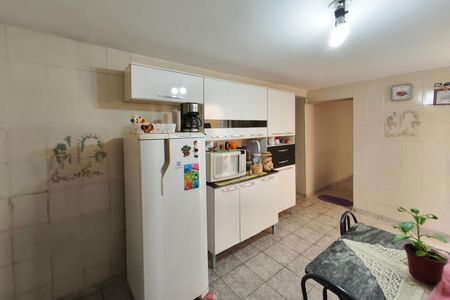 Casa à venda com 204m², 2 quartos e 2 vagas Casa à venda com 204m², 2 quartos e 2 vagasCasa 3 - Cozinha