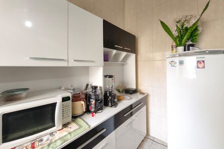 Casa à venda com 204m², 2 quartos e 2 vagas Casa à venda com 204m², 2 quartos e 2 vagasCasa 2 - Cozinha