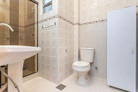 Apartamento para alugar com 80m², 3 quartos e 1 vaga Apartamento para alugar com 80m², 3 quartos e 1 vagaBanheiro 1