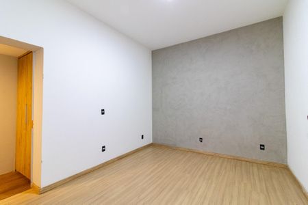 Casa à venda com 335m², 7 quartos e 2 vagas Casa à venda com 335m², 7 quartos e 2 vagasQuarto 6