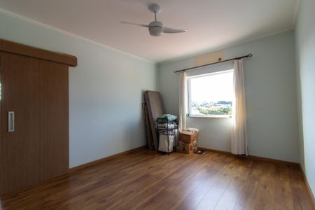 Casa à venda com 335m², 7 quartos e 2 vagas Casa à venda com 335m², 7 quartos e 2 vagasSuite 2