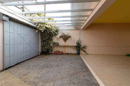 Casa à venda com 335m², 7 quartos e 2 vagas Casa à venda com 335m², 7 quartos e 2 vagasGaragem