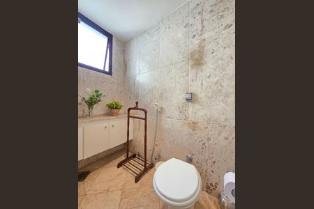 Apartamento à venda com 302m², 4 quartos e 3 vagas Apartamento à venda com 302m², 4 quartos e 3 vagasSuíte Master