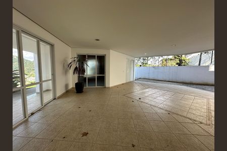 Casa de condomínio à venda com 600m², 4 quartos e 2 vagas Casa de condomínio à venda com 600m², 4 quartos e 2 vagasGaragem