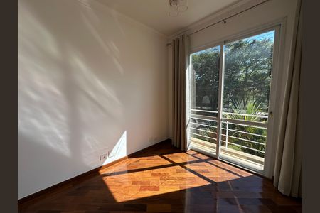 Casa de condomínio à venda com 600m², 4 quartos e 2 vagas Casa de condomínio à venda com 600m², 4 quartos e 2 vagasSuíte 1
