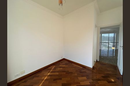 Casa de condomínio à venda com 600m², 4 quartos e 2 vagas Casa de condomínio à venda com 600m², 4 quartos e 2 vagasSuíte 1