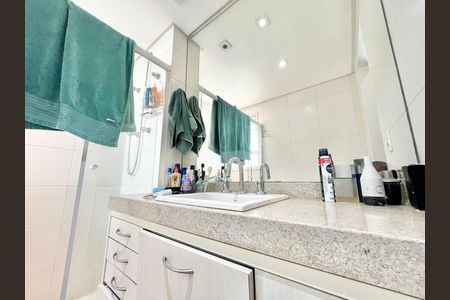 Apartamento à venda com 118m², 3 quartos e 3 vagasBanheiro da Suíte 3