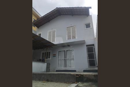 Casa à venda com 160m², 2 quartos e 4 vagas