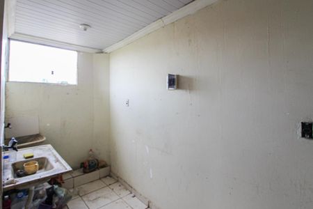 Apartamento para alugar com 55m², 2 quartos e sem vaga Apartamento para alugar com 55m², 2 quartos e sem vagaCozinha e Área de Serviço