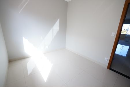 Casa à venda com 250m², 5 quartos e 4 vagas