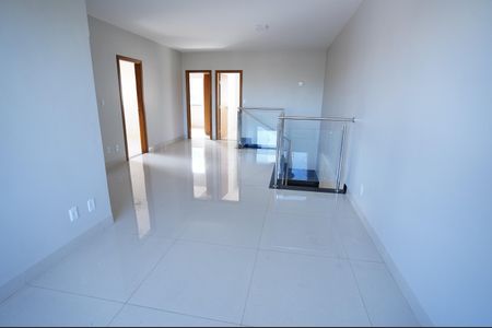 Casa à venda com 250m², 5 quartos e 4 vagas