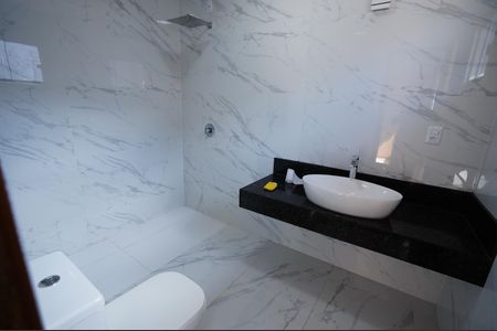 Casa à venda com 250m², 5 quartos e 4 vagas