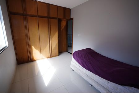 Casa à venda com 250m², 5 quartos e 4 vagas