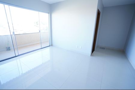 Casa à venda com 250m², 5 quartos e 4 vagas
