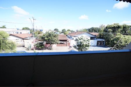 Casa à venda com 250m², 5 quartos e 4 vagas