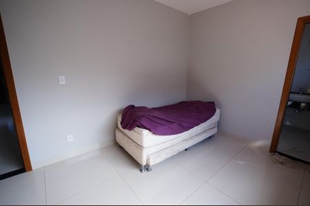 Casa à venda com 250m², 5 quartos e 4 vagas