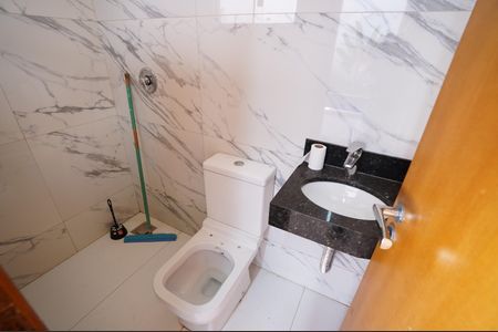 Casa à venda com 250m², 5 quartos e 4 vagas