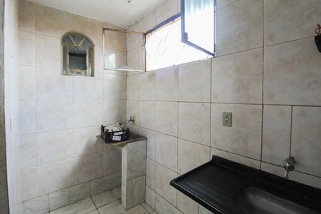 Apartamento para alugar com 55m², 2 quartos e sem vaga Apartamento para alugar com 55m², 2 quartos e sem vagaCozinha e Área de Serviço