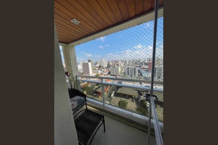 Apartamento à venda com 128m², 3 quartos e 3 vagas Apartamento à venda com 128m², 3 quartos e 3 vagasVaranda