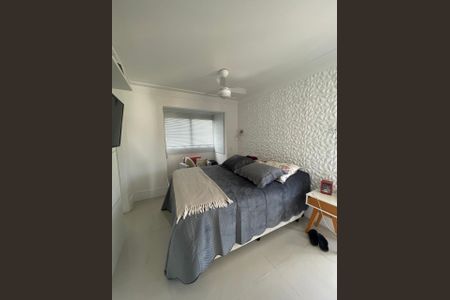 Apartamento à venda com 128m², 3 quartos e 3 vagas Apartamento à venda com 128m², 3 quartos e 3 vagasQuarto