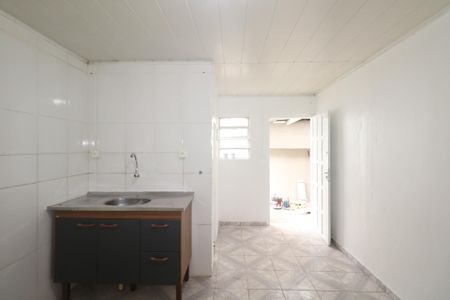 Casa para alugar com 40m², 1 quarto e sem vaga Casa para alugar com 40m², 1 quarto e sem vagaCozinha