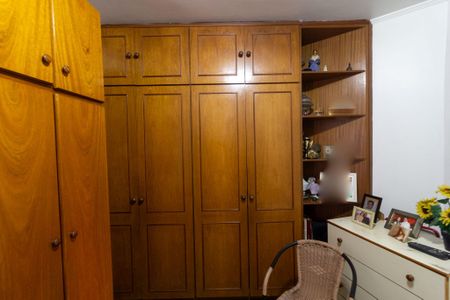 Casa à venda com 285m², 3 quartos e 4 vagas Casa à venda com 285m², 3 quartos e 4 vagasQuarto 2