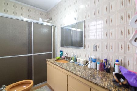 Casa à venda com 285m², 3 quartos e 4 vagas Casa à venda com 285m², 3 quartos e 4 vagasBanheiro Social